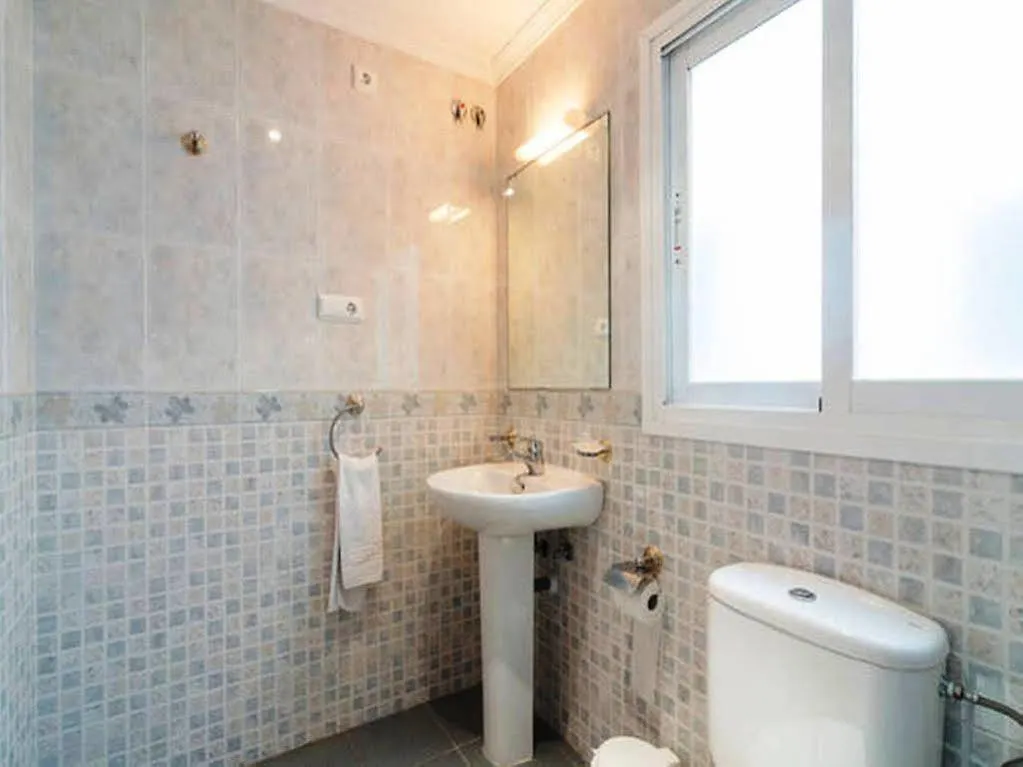 Vicenta Apartaments Torremolinos 3*,  Spain