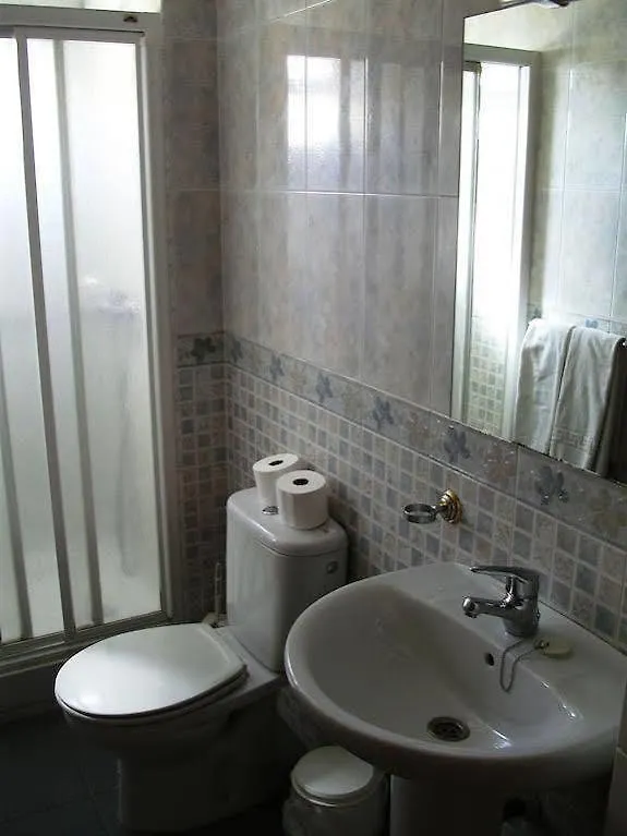 Hotel Vicenta Apartaments Torremolinos